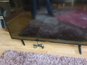 Tv Aya diagonala de 132 cm