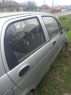 vind  sau dezmembez piese  - imagine 2