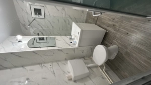 Închiriez apartament cu 2 camere  - imagine 4