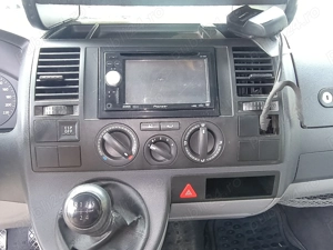 Vând Volkswagen T5  - imagine 6