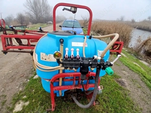 semanatoare porumb pe 6 rinduri  - imagine 3