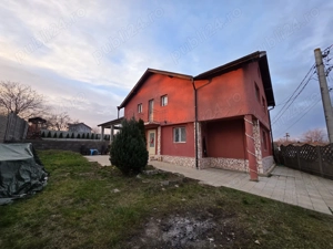 Casă spațioasă cu etaj, utilități complete și piscină   Simeria, HD - imagine 8