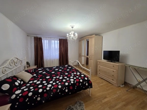 Casă spațioasă cu etaj, utilități complete și piscină   Simeria, HD - imagine 14