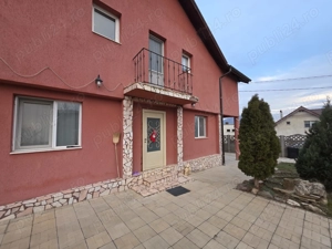 Casă spațioasă cu etaj, utilități complete și piscină   Simeria, HD - imagine 17