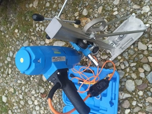 Carotare gaura hota   centrala   aer conditionat   scurgere   aerisiri - imagine 3