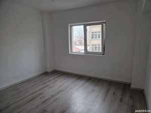 Apartament de vanzare, 4 camere Drobeta Turnu-Severin 