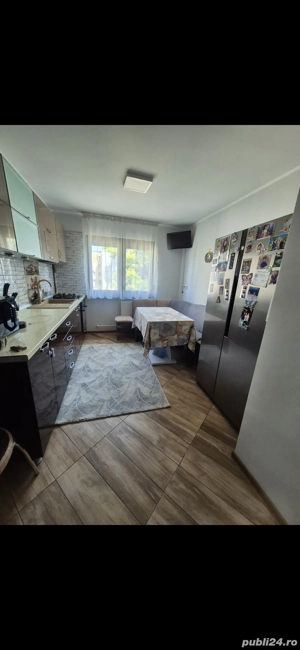 vand apartament