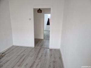 Apartament de vanzare, 4 camere Drobeta Turnu-Severin  - imagine 2