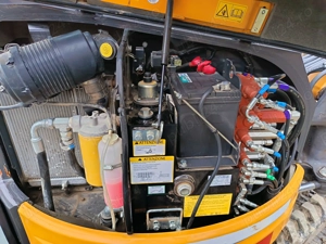 Miniexcavator Kato Yanmar 2.5 3.0 3.5 tone 4.0 3 - Cupe Hidraulic 2021 - imagine 2