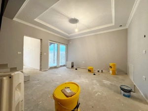 Duplex 4 camere, 95mp utili + 14mp terasa, 270mp teren, Mosnita Noua