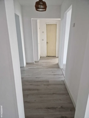 Apartament de vanzare, 4 camere Drobeta Turnu-Severin  - imagine 10
