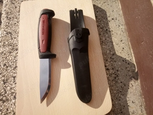 Cuțit utilitar Morakniv Pro C, lama otel carbon profil scandinav, Made in Sweden, teaca modulara