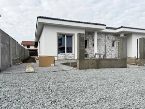 Duplex 3 camere, 78mp utili+ 21mp terasa, 285mp teren, Mosnita Noua