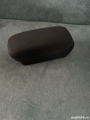 Cotiera fata pt Toyota Avensis T25