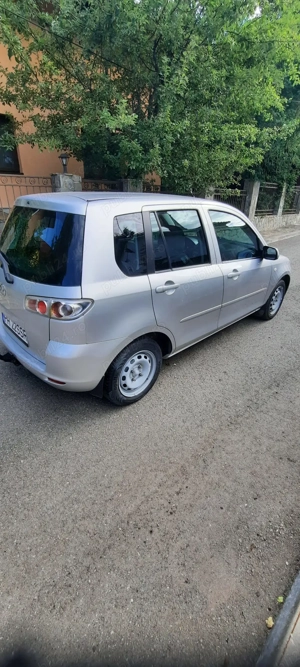 VIND MAZDA 2 1,4 benzina - imagine 10