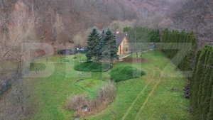 Casă de Vacanță pe Valea Ighielului – 3 camere, 2500 mp curte