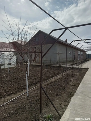 Casă de vânzare - imagine 4