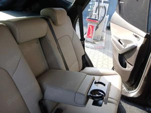 Hyundai SANTA FE Premium 2WD  - Stare excelentă! Cârlig de remorcare   Trapă panoramică - imagine 9
