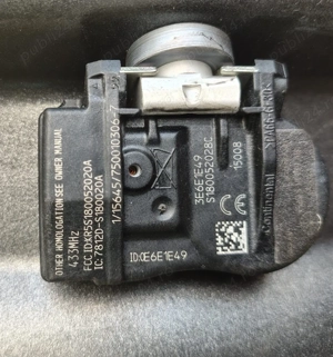 Jante aliaj 17 zoll marca Dezent, gama Volvo, cu senzori de presiune montati. - imagine 5