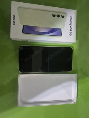 Vînd telefon Samsung A54.5g nu a fost lovit sau scăpat din mănă funcționează foarte bine