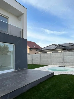 Vilă cu 5 camere , P+E, Cartierul Soarelui, Oncea, Oradea. - imagine 5