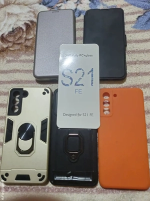 Vând huse Samsung S21 Fe 