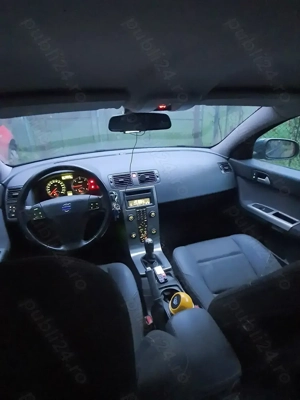 Vând Volvo s40 1.6 diesel  - imagine 6