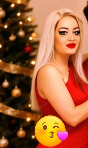 Transexuala reala nu travestita  fak si show web 