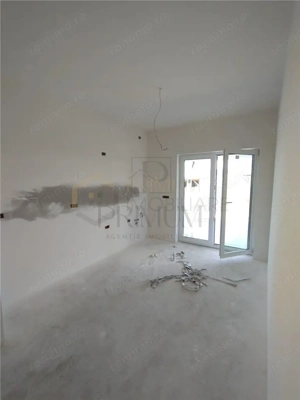 Duplex mansardabil - zona linistita - personalizare interioara - canalizare - drum pavat - imagine 5