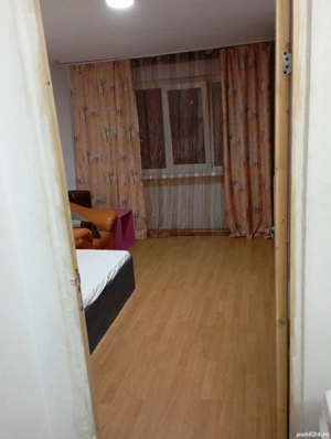 camera de închiriat  - imagine 5