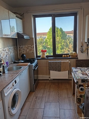 Apartament 4 camere - imagine 5