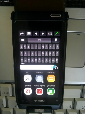 vand telefon NOKIA  N 8 arata ca nou