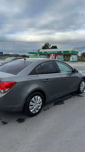 Vand Chevrolet Cruze - imagine 7