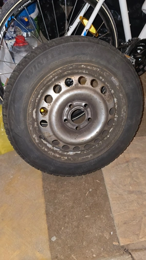 Vând 4 cauciucuri de iarnă cu genți de tablă pentru Opel 185-60-15     - imagine 2