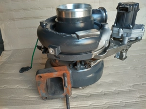 5801661507 5802507351 789500-5020 789500-0000 Garrett Turbosuflanta Case IH Class Cursor 9 - imagine 4