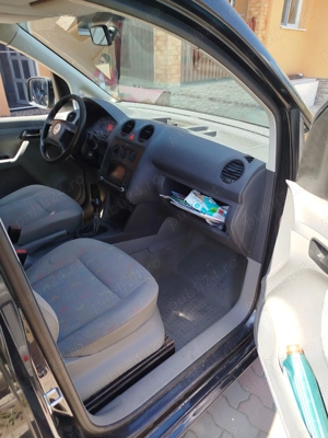 Vând mașina Caddy, 2 locuri 