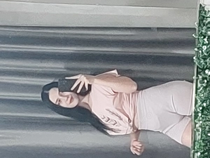 Hey bună sunt alis am 23 de ani și abea aștept sa te cunosc 