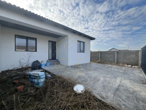 Duplex pe parter cu 4 camere | Mosnita Noua - imagine 10