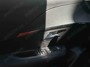 Peugeot 208 - imagine 10