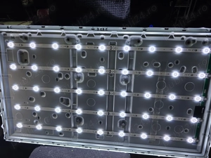 Dezmembrez tv Samsung ue40ju6000 - imagine 2