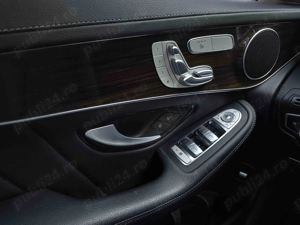 Mercedes-Benz GLC 2022 - imagine 17