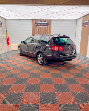 VW PASSAT Benzina . Euro 5 . Scaune incalzite ,Jante R-17 . Garantie 12 luni, Buy-back, Rate fixe .  - imagine 4