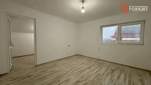 Duplex cu 4 camere, Parter + Mansarda, zona Sanandrei - imagine 7