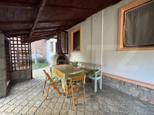 Vand casa cu 4 camere in Orastioara de Jos - imagine 14