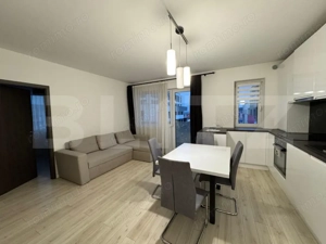 Apartament 3 camere, 52 mp, mobilat si utilat, parcare, zona VIVO - imagine 2