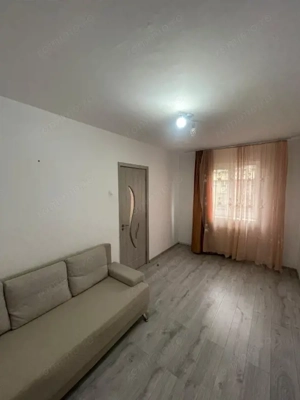 Apartament de 2 camere, semidecomandat, 37mp, parter, zona Garii