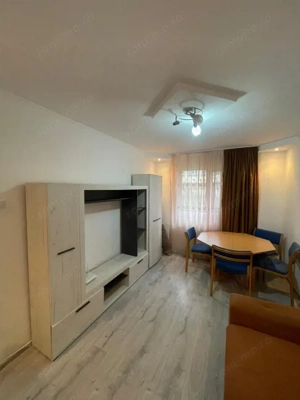 Apartament de 2 camere, semidecomandat, 37mp, parter, zona Garii - imagine 4