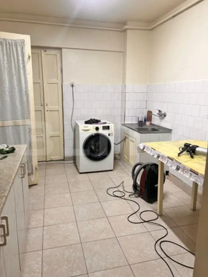 Apartament 4 camere,2 bai,2 balcoane+boxa zona CEC - imagine 3
