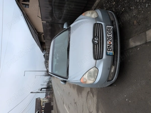 Vând sau dezmembrez Hyundai accent 