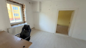 Casa 3 camere + curte 168mp în Avrig - imagine 5